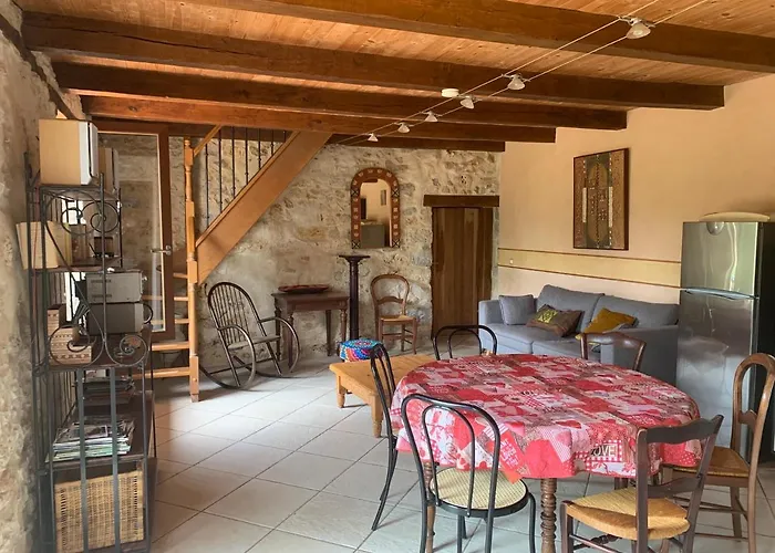 Les Tilleuls * Thenon